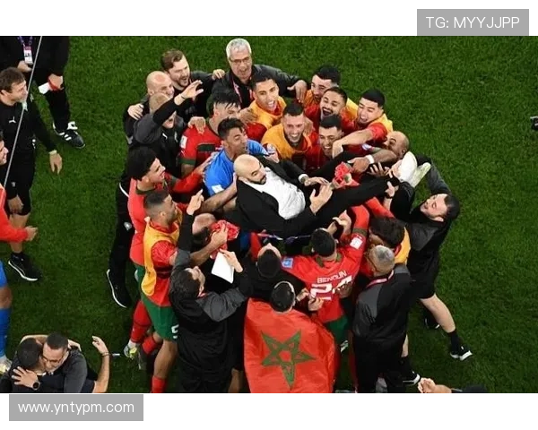 世界杯赛场风云再起 各国球队拼搏厮杀角逐荣誉与辉煌 世界杯赛场风云再起 各国球队拼搏厮杀角逐荣誉与辉煌